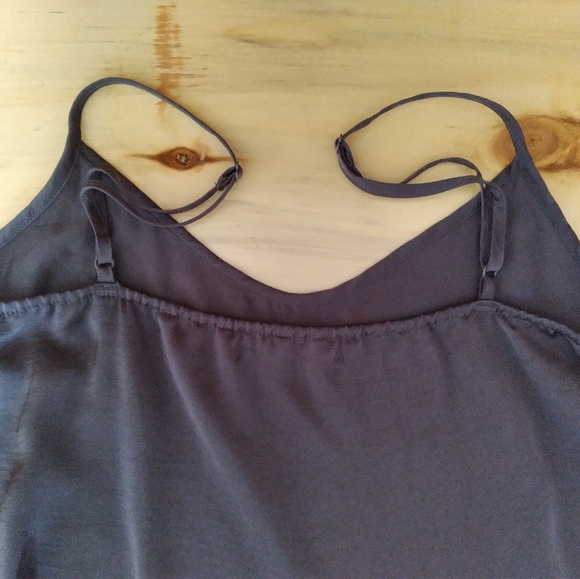 Layering Slip - Picture 2 of 3